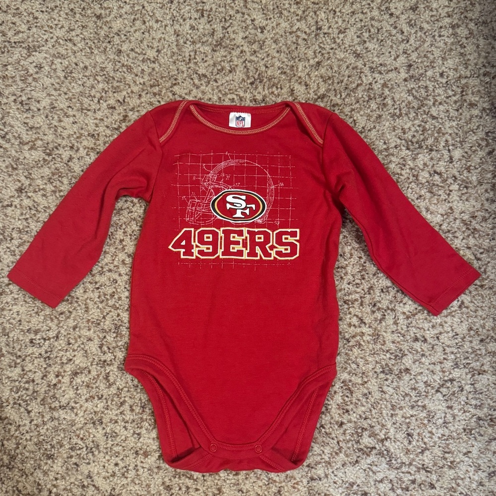 San Francisco 49ers onesie, 6-12 months, like new!